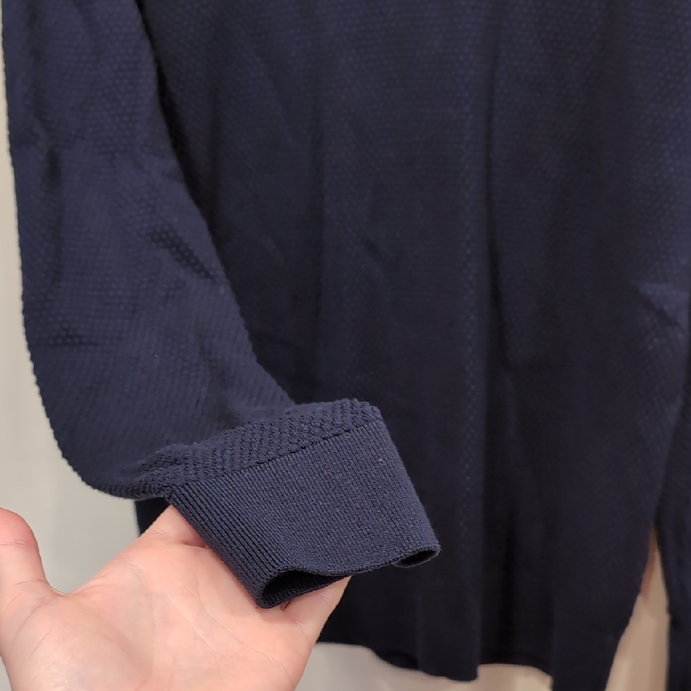 Black Crewneck Sweater Versatile Knit - Picture 4 of 5